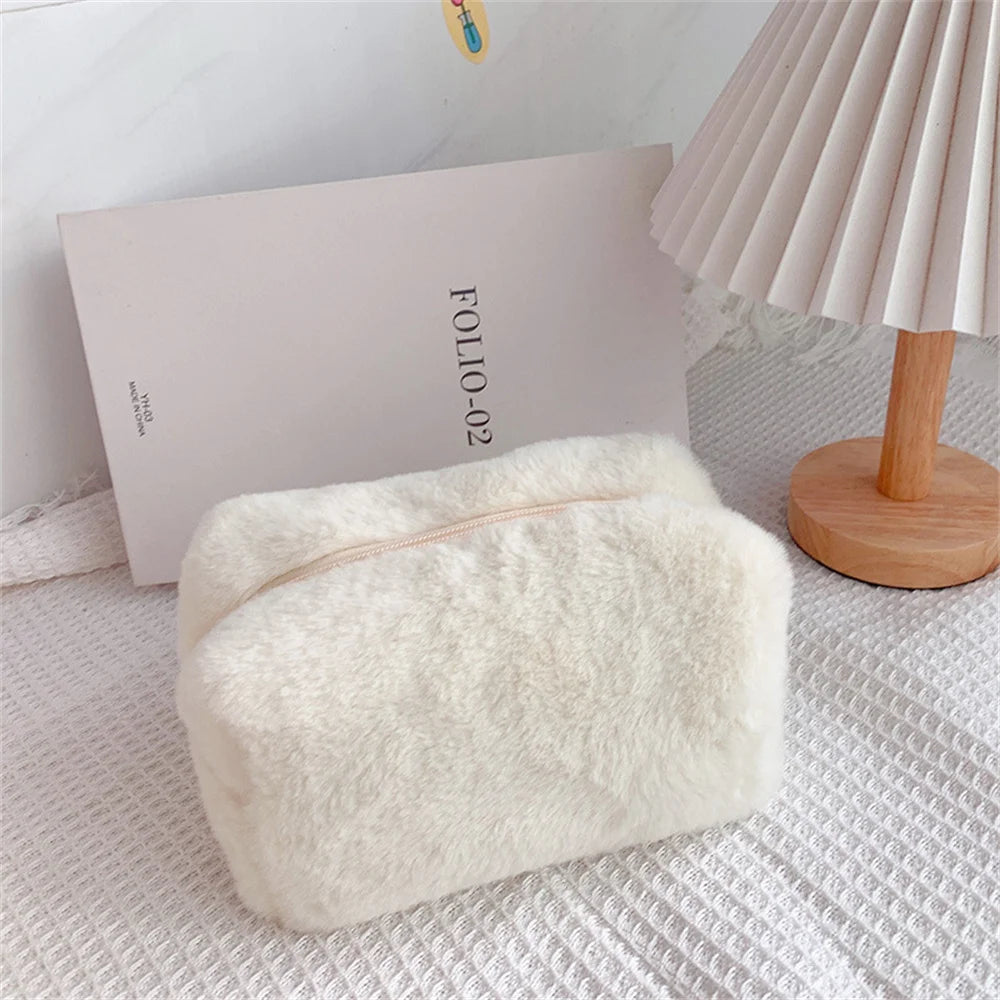 Fur Makeup Bags for Women Soft Travel Cosmetic Bag Organizer Case Young Lady Girls Make up Case Necessaries 1 Pc Solid Handbags