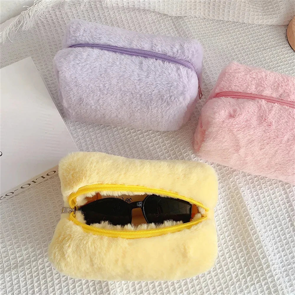 Fur Makeup Bags for Women Soft Travel Cosmetic Bag Organizer Case Young Lady Girls Make up Case Necessaries 1 Pc Solid Handbags